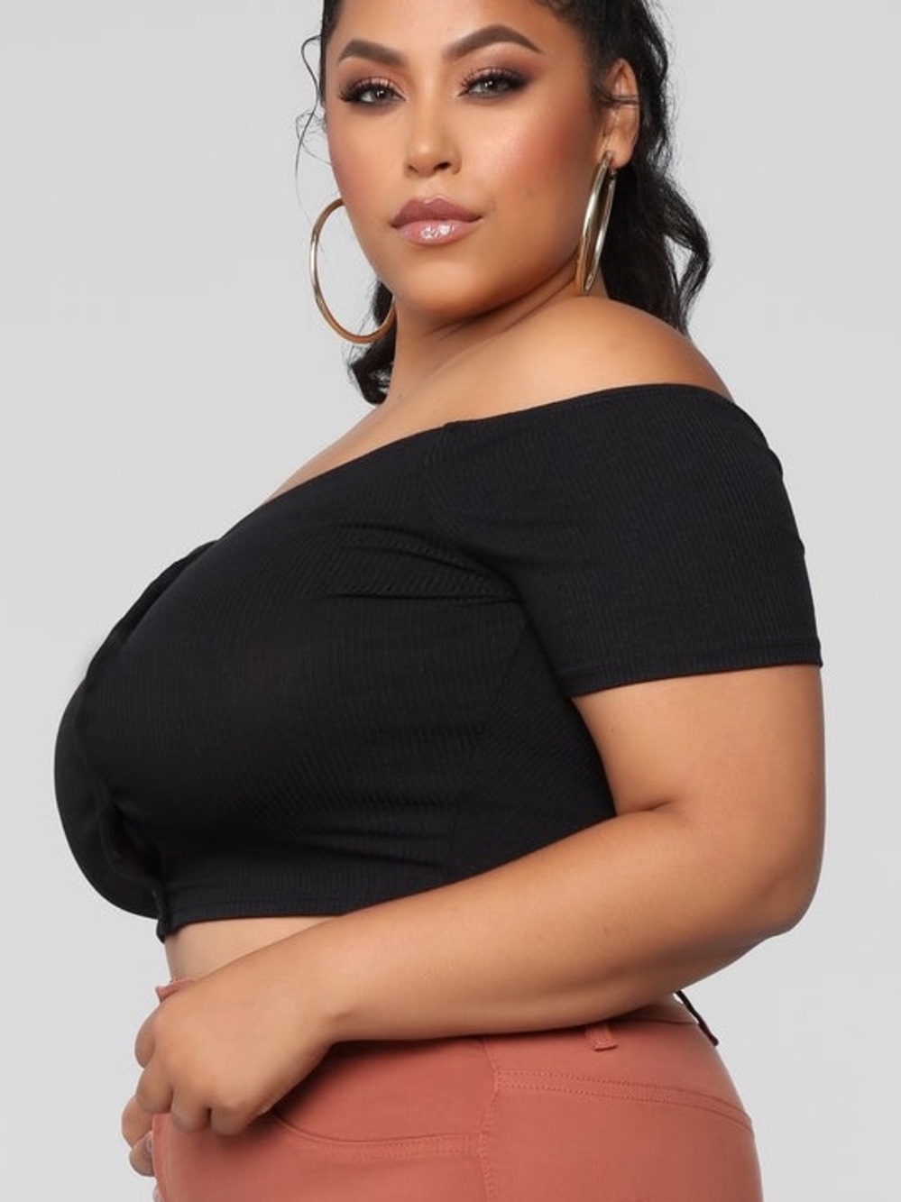 Fashion Nova Off-Shoulder Button Crop Top - Picture 5 of 6
